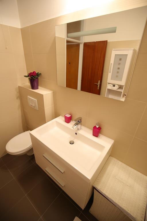 Apartment Navigare Zadar Habitación foto